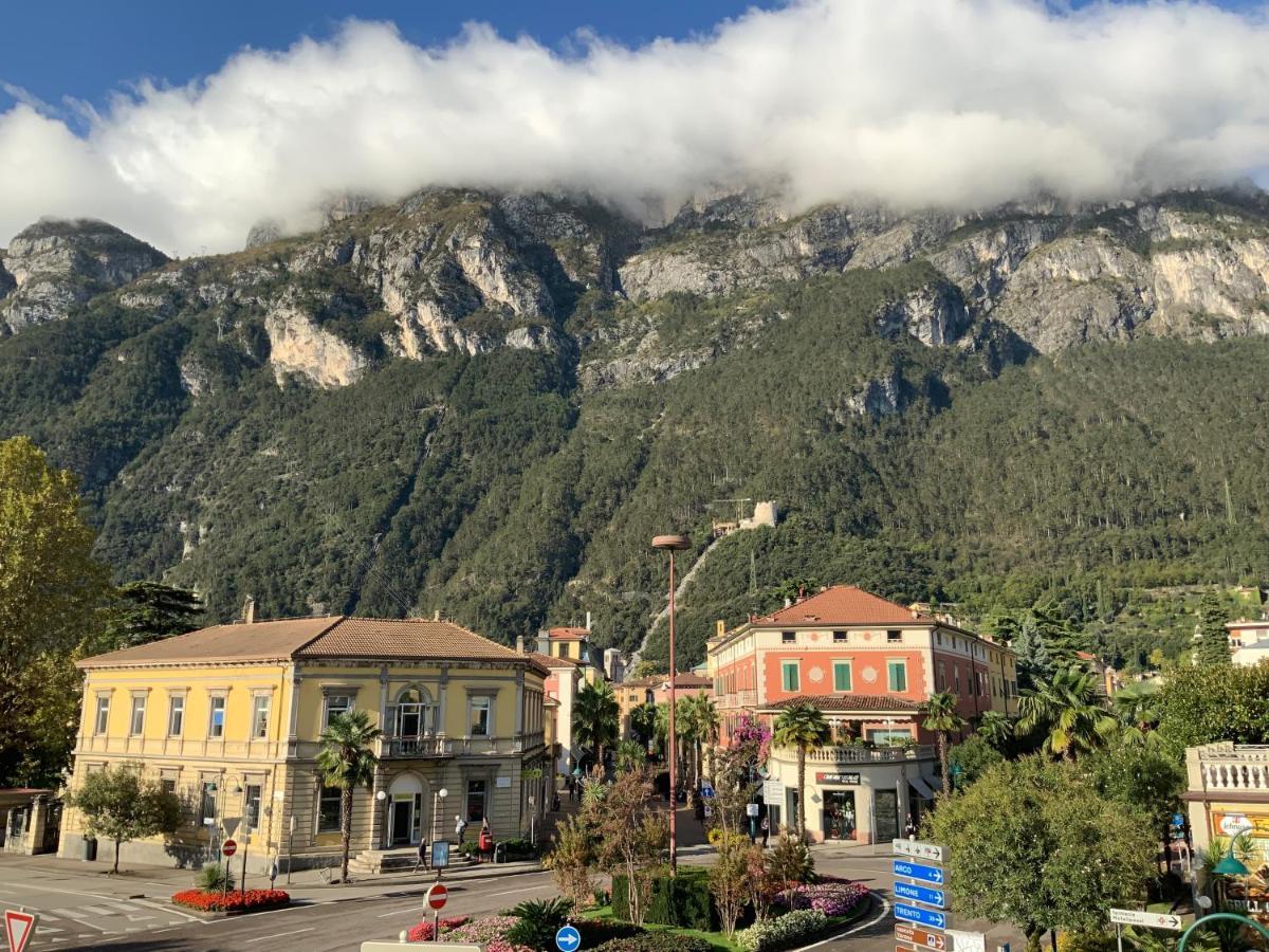 Residenza Alto Garda Aparthotel Riva del Garda Exterior photo