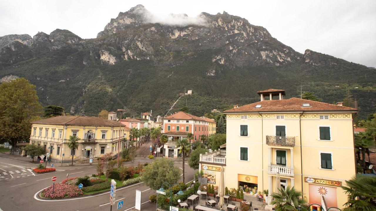 Residenza Alto Garda Aparthotel Riva del Garda Exterior photo